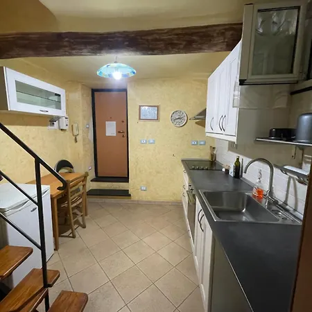 Bilocale Arredato Sestri Ponente Appartement Gênes