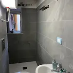 شقة Bilocale Arredato Sestri Ponente