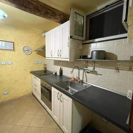 Bilocale Arredato Sestri Ponente * Genova